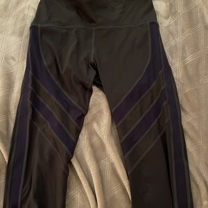 Zyia Olive Mesh Luxe 7/8.  Size 6/8